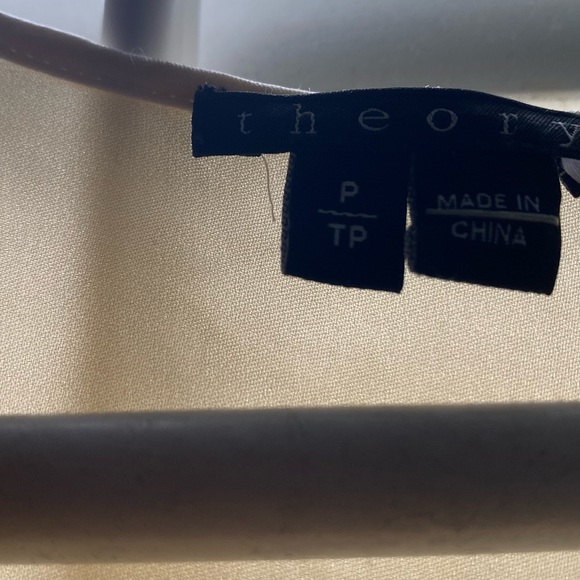 Cream silk theory rank - Picture 5 of 5